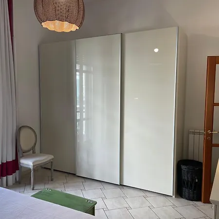 Appartamento Centro Storico, Piazza Carmine: La Casa Di Angela *