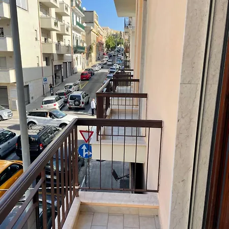 Centro Storico, Piazza Carmine: La Casa Di Angela * Reggio Calabria