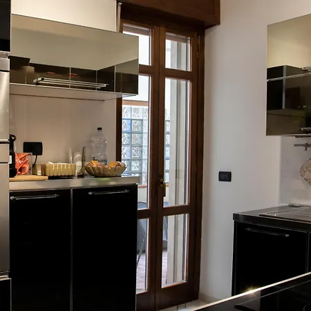 Centro Storico, Piazza Carmine: La Casa Di Angela Reggio di Calabria