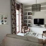 Centro Storico, Piazza Carmine: La Casa Di Angela Appartamento