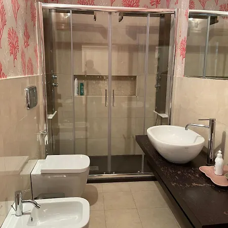 Apartment Centro Storico, Piazza Carmine: La Casa Di Angela Reggio Calabria