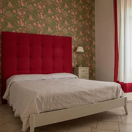 Centro Storico, Piazza Carmine: La Casa Di Angela شقة ريجّو دي كالابريا