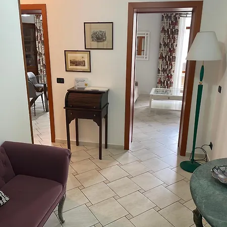 Centro Storico, Piazza Carmine: La Casa Di Angela Appartement Reggio de Calabre