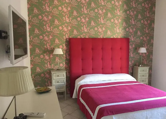 Centro Storico, Piazza Carmine: La Casa Di Angela רג'יו די קאלאבריה