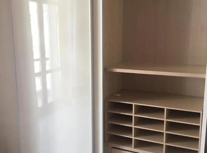 Centro Storico, Piazza Carmine: La Casa Di Angela Reggio Calabria