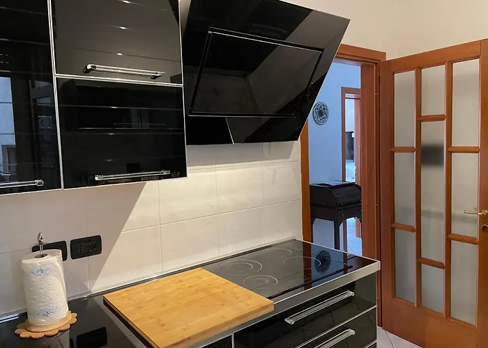 Centro Storico, Piazza Carmine: La Casa Di Angela רג'יו די קאלאבריה