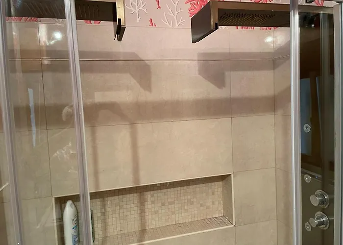 Centro Storico, Piazza Carmine: La Casa Di Angela רג'יו די קאלאבריה