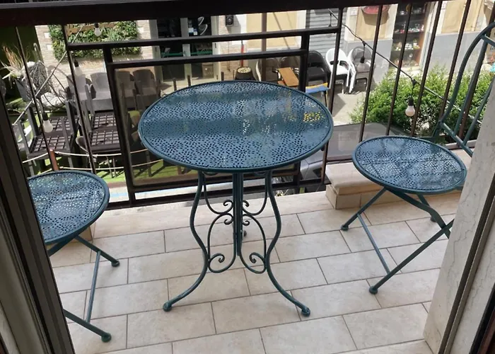 Centro Storico, Piazza Carmine: La Casa Di Angela רג'יו די קאלאבריה