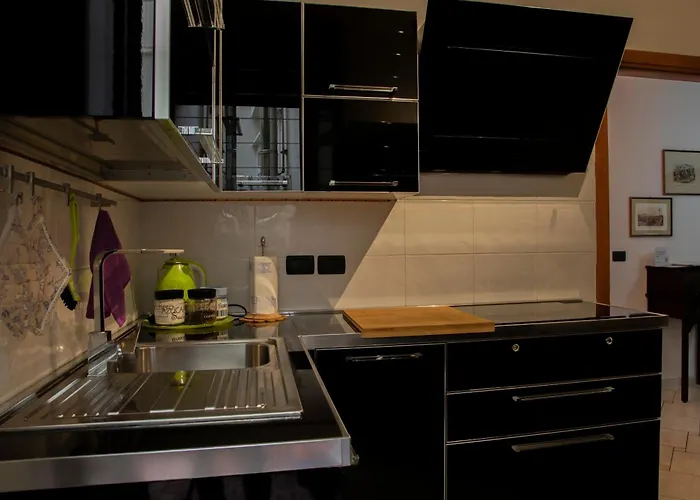 דירה Centro Storico, Piazza Carmine: La Casa Di Angela רג'יו די קאלאבריה