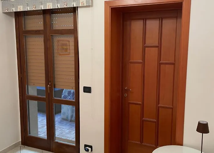 דירה Centro Storico, Piazza Carmine: La Casa Di Angela